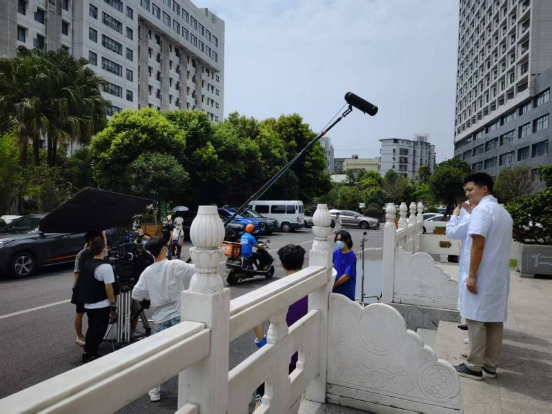 修武县广告片拍摄公司低成本实现高规格制作的诀窍